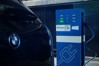 BMW、電動化戦略を加速…4100以上の充電ステーションをドイツに設置へ 画像