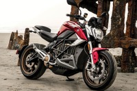 ボッシュの二輪車向けスタビリティコントロール、電動バイクに初搭載…EICMA 2019 画像