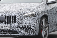最強の2Lターボ搭載、メルセデスAMG GLA45 新型は2020年登場へ 画像