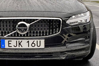 ボルボ旗艦セダン「S90」初の大幅改良へ…目玉は400馬力のPHEV! 画像