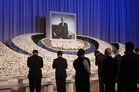 元マツダ社長の古田徳昌さんの「お別れの会」に500人が参列 画像