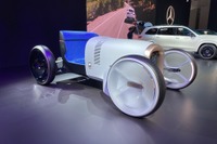 1900年のメルセデス第一号車を最新技術で再現、『ヴィジョン・シンプレックス』…ロサンゼルスモーターショー2019 画像