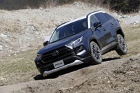 RAV4 がまた新たな潮流をつくるのか…九島辰也【日本カーオブザイヤー2019-2020】 画像