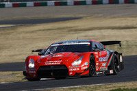 【SUPER GT】GT-R vs NSX がっぷり四つ! 画像