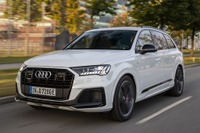 アウディ Q7 に新世代PHV、パワーは456馬力…欧州発表 画像