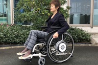 発想は電アシ自転車から、だけど中身は全く違う…「電動車いす」開発者に聞いてわかった意外な事実 画像