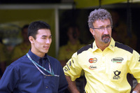 【ホンダF1ストーキング】佐藤琢磨ジョーダンのパーティーで大歓迎 画像