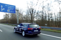 VW、アウトバーンで匿名データの収集を開始…先進運転支援システムの開発に利用 画像
