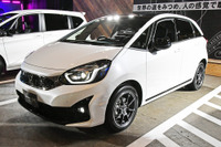 ホンダ フィット モデューロX コンセプト、新型フィットがクール系に変身…東京オートサロン2020［詳細画像］ 画像