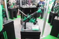 テイン、開発中のスープラ用純正交換キットとグランエース用30径極太ロッドダンパーを出展…東京オートサロン2020 画像