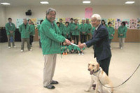 ジャパンエナジー、栃木盲導犬センターで清掃ボランティア 画像