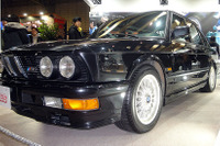 BBSが50年の歴史を新旧BMW M5で比較、名作RSと新作RE-V7も…東京オートサロン2020 画像