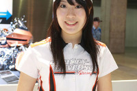【東京モーターサイクルショー08】コンパニオン写真蔵…ハーレーダビッドソン 画像