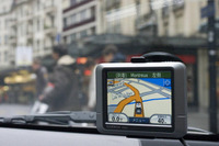 【GARMIN nuvi250使ってみた】海外での使い勝手はどうか nuviで欧州を走る 画像