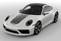 ポルシェ 911 に究極のパーソナライズ…オーナーの指紋を車体に大きく印刷 画像