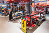 オートバックス旗艦店 A PIT、「ポール ポジション バイ モトーリモーダ」がオープン 画像
