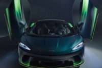 マクラーレン GT、最新「MSO」仕様を発表…専用シェードグリーン塗装に430時間 画像