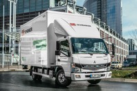 三菱ふそう、電気小型トラック『eキャンター』グローバルで150台納車達成 画像