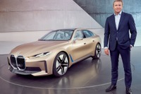 BMW、コンセプト i4 発表…縦長キドニーグリル採用の次世代EV［動画］ 画像