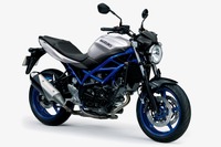 スズキのVツインスポーツ『SV650/SV650X』、カラーリング変更へ 画像