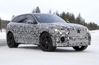 ジャガー最強のSUV『F-PACE SVR』初の大幅改良へ…BMW製エンジン搭載で年内にも登場か 画像