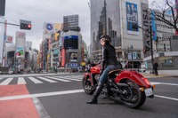 【インディアン スカウト100th】最古で最新のアメリカンVツインで多聞恵美が都内をクルージング 画像