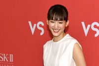 マイカー購入、「明石家さんま」や「綾瀬はるか」にオススメされたら買ってしまう？ 画像