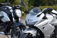 【スズキ ジクサーSF250/250】新開発の油冷エンジン搭載のロードスポーツ［詳細画像］ 画像