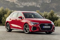 アウディ A3スポーツバック 新型に「Sライン」、5月から欧州で納車 画像
