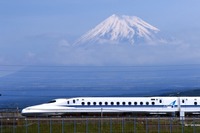 東海道新幹線は5月11日から定期列車も減便へ…小田急は5月の土休日、特急ロマンスカーを運休 新型コロナ 画像