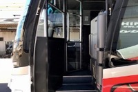 日野、マスクの自社生産やバス運転席保護シールドを試作 新型コロナウイルス対策 画像
