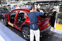 マツダ、営業益47%減…為替や米国新工場費用など影響 2020年3月期決算 画像