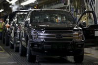 フォードモーターとFCA、米国生産を再開…新型コロナによる休止を解除 画像