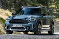 MINI クロスオーバー に改良新型、欧州発表…表情変化 画像