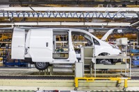 日産、スペイン・バルセロナ工場を閉鎖へ…4か年計画の一環 画像