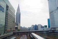 新宿駅、東西の通り抜けがフリーパスに…自由通路がいよいよ供用 7月19日から 画像