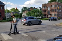 米トヨタ、電動キックボードと車の事故を減らす研究を開始…安全システムの開発目指す 画像