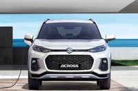 スズキの新型SUV『アクロス』、トヨタ RAV4 PHV ベースのOEM…欧州発表 画像
