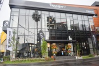 トライアンフ茅ヶ崎、国道1号沿いにグランドオープン…カフェも併設されライダーの憩いの場に 7月11日 画像