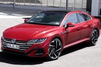 VW アルテオン 改良新型、予約受注を欧州で開始…4万3524ユーロから 画像