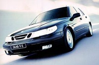 サーブ販売てこ入れのため、装備充実&マイチェンしながら価格を値下げ 画像