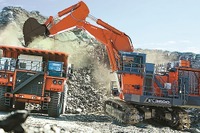 超大型油圧ショベルを自動運転、日立建機が実証実験へ 2021年度 画像