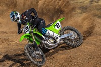 カワサキ KX450/KX250、エンジン性能向上などで戦闘力アップへ 画像