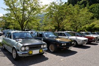 奥多摩湖畔に希少車が集結…いすゞの名車やC10スカイライン超初期型 東京旧車会 画像