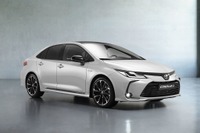 トヨタ カローラ セダン 新型に「GR SPORT」、欧州発表 画像