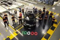 ランボルギーニの高性能SUV『ウルス』、1万台目がラインオフ…発表から2年半 画像