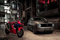 ホンダe と CBR1000RR-R 、デザイン博物館のセンターステージに…独レッドドット受賞を祝福 画像