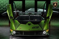 ランボルギーニ、『エッセンサ SCV12』発表…830馬力ハイパーカーはサーキット専用 画像