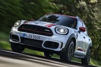 MINI クロスオーバー「JCW」に改良新型、306馬力に強化 11月欧州発売 画像