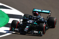 【F1 70周年記念GP】ハミルトン、ボッタスのメルセデスがフリー走行でワンツー…リカルド3番手、フェルスタッペン4番手 画像